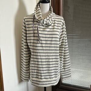 Sperry | Funnel/Cowl Sweatshirt Size M